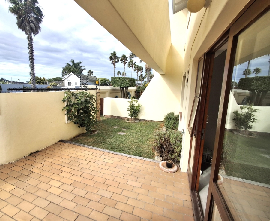 2 Bedroom Property for Sale in Walmer Eastern Cape